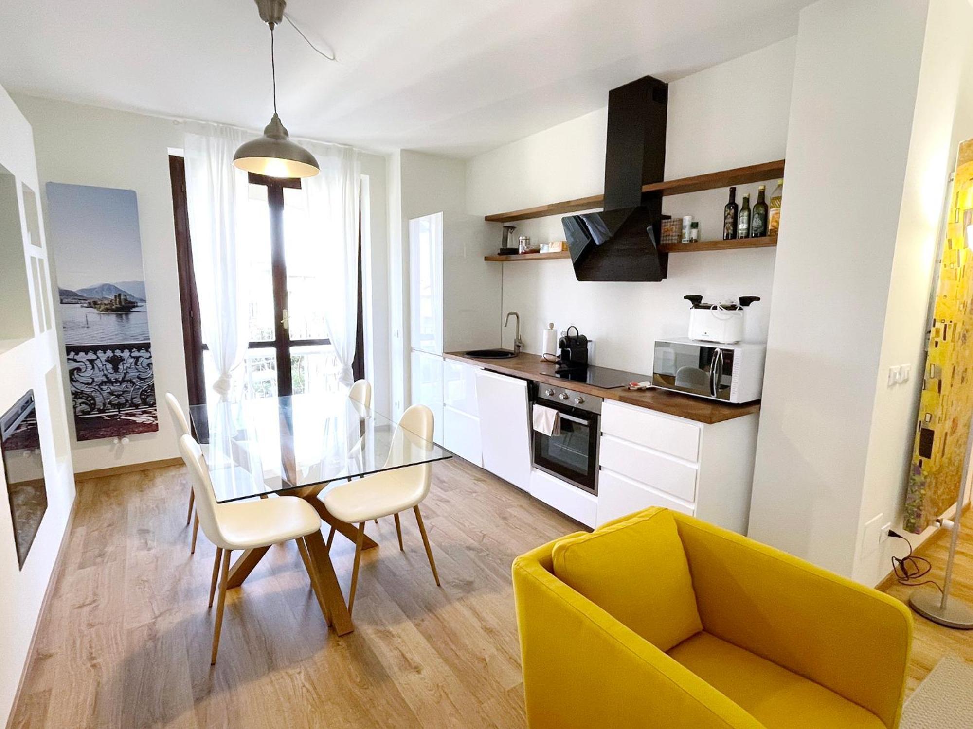 Lovingstresa 2 Brand New Apartment Екстериор снимка