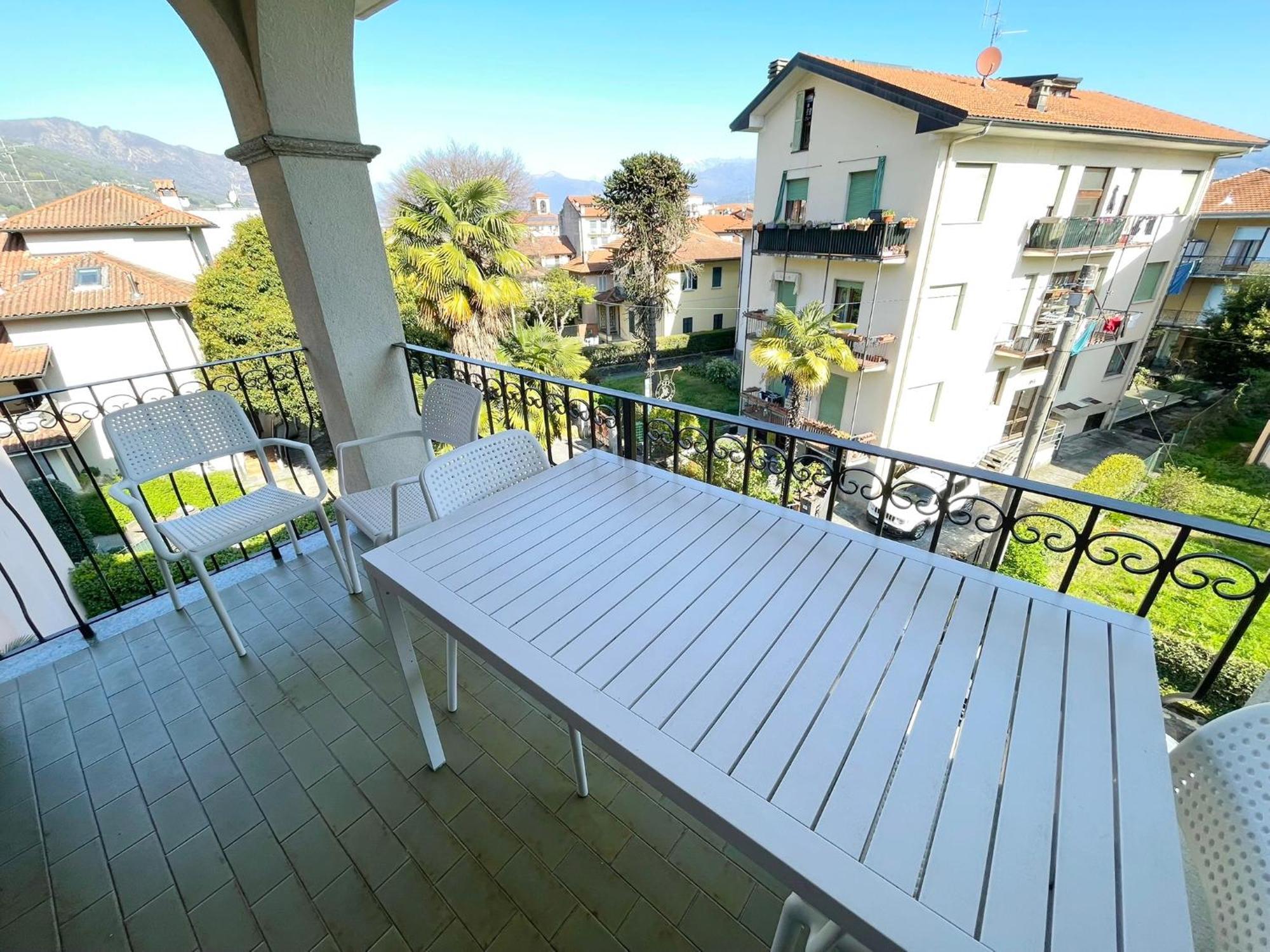 Lovingstresa 2 Brand New Apartment Екстериор снимка